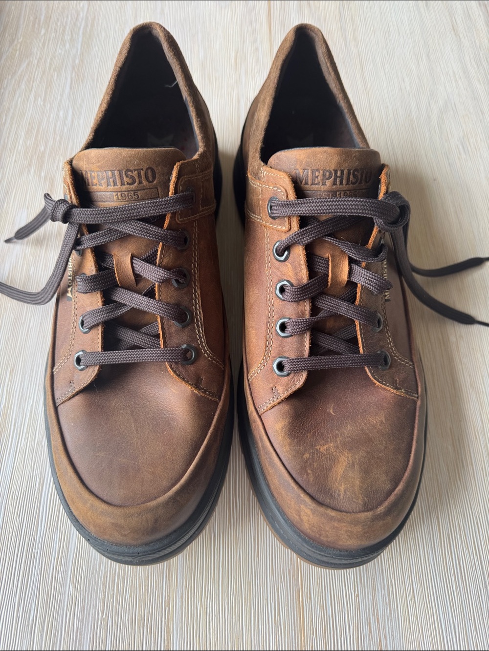 Mephisto Men's Brown Leather Lace-Up Sneakers